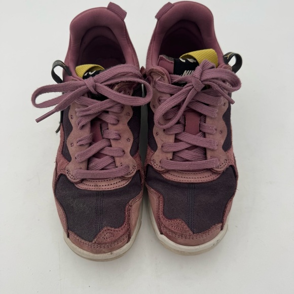 Nike Air Jordan MA2 Women's Size 6 Sneakers CW5992-500 'Light Mulberry' Shoes - Picture 3 of 10